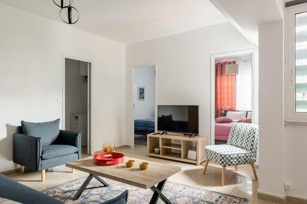 Brand New Bright Modern 6Bdr Apt-1Min To Acropolis Athens Exterior photo