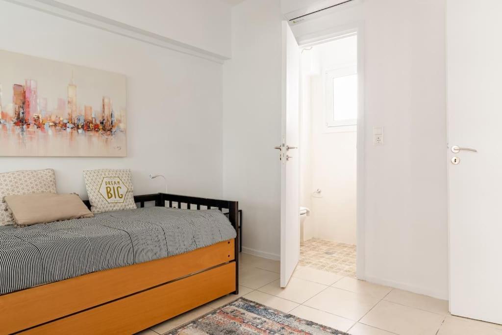 Brand New Bright Modern 6Bdr Apt-1Min To Acropolis Athens Exterior photo