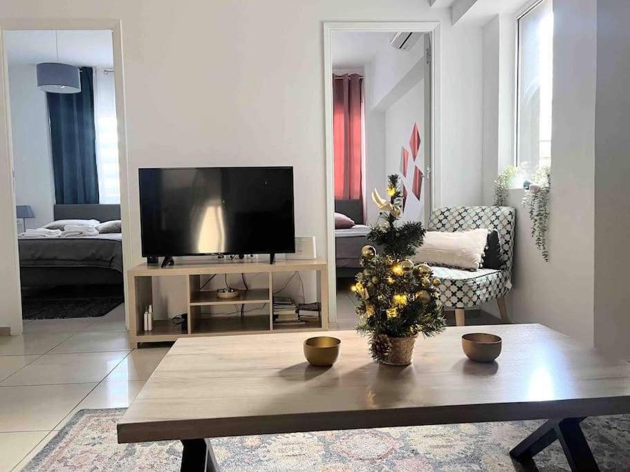 Brand New Bright Modern 6Bdr Apt-1Min To Acropolis Athens Exterior photo